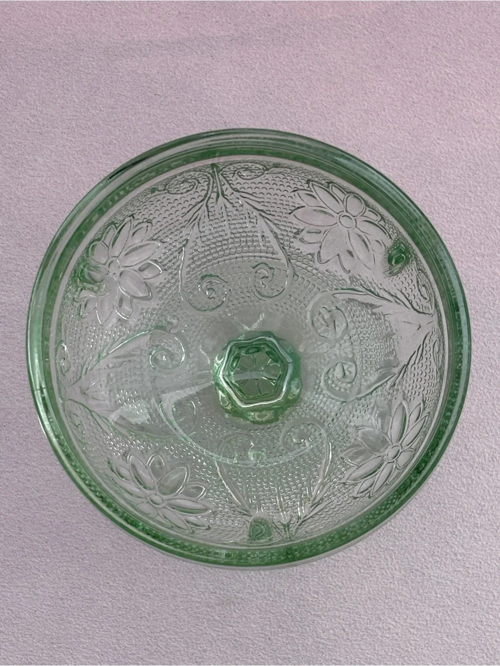 Vintage Tiara Indiana Glass “Chantilly” Green Sandwich Fairy Lamp